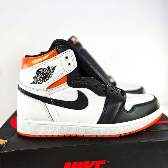 Nike Air Jordan 1 Retro High OG Electro Orange 555088-180 Men’s Size 9 New OG Bo main image 7